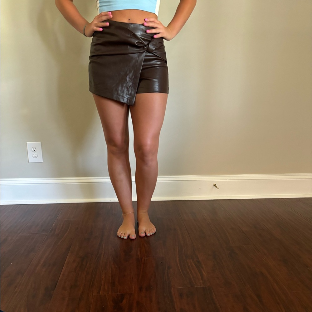 Boutique pleather skort